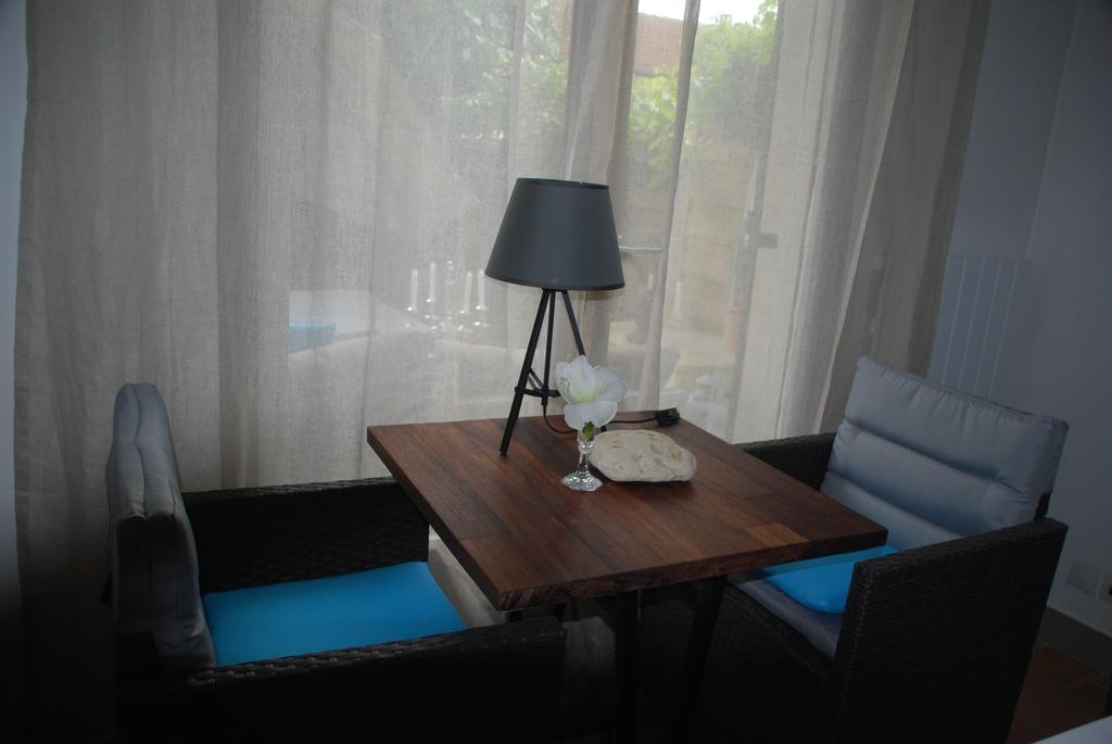 Hotel Du Côté De Chez Jos Bezons Esterno foto