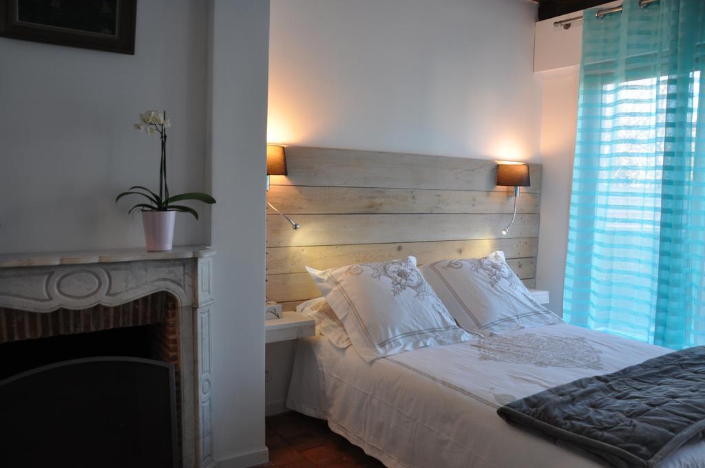 Hotel Du Côté De Chez Jos Bezons Esterno foto